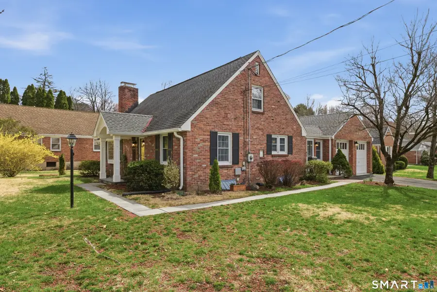 121 Tunxis Road, West Hartford, CT 06107 - #2