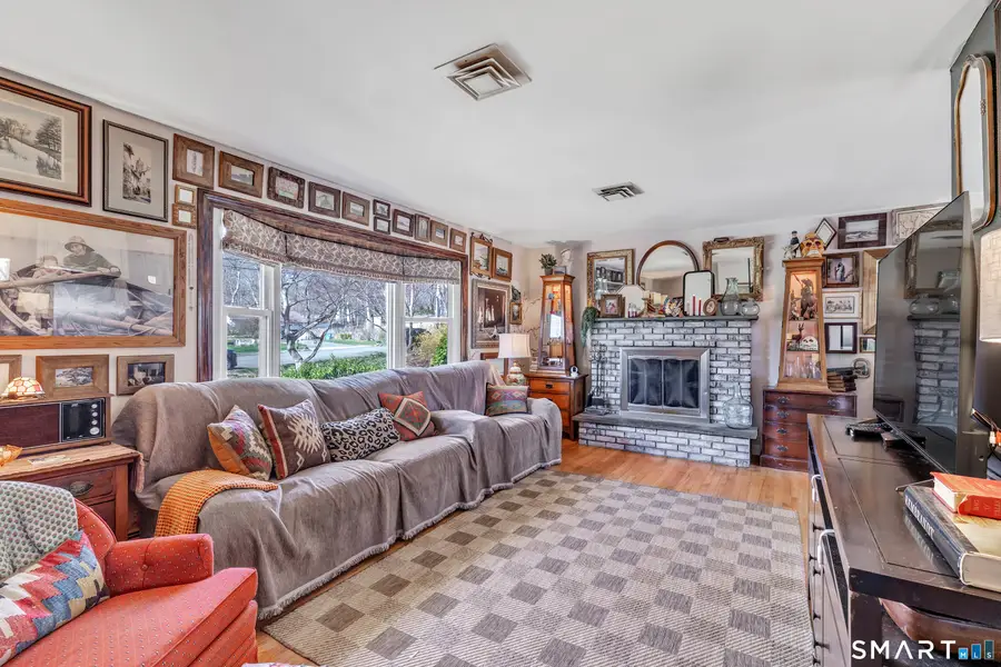 23 Surrey Drive, Shelton, CT 06484 - #3