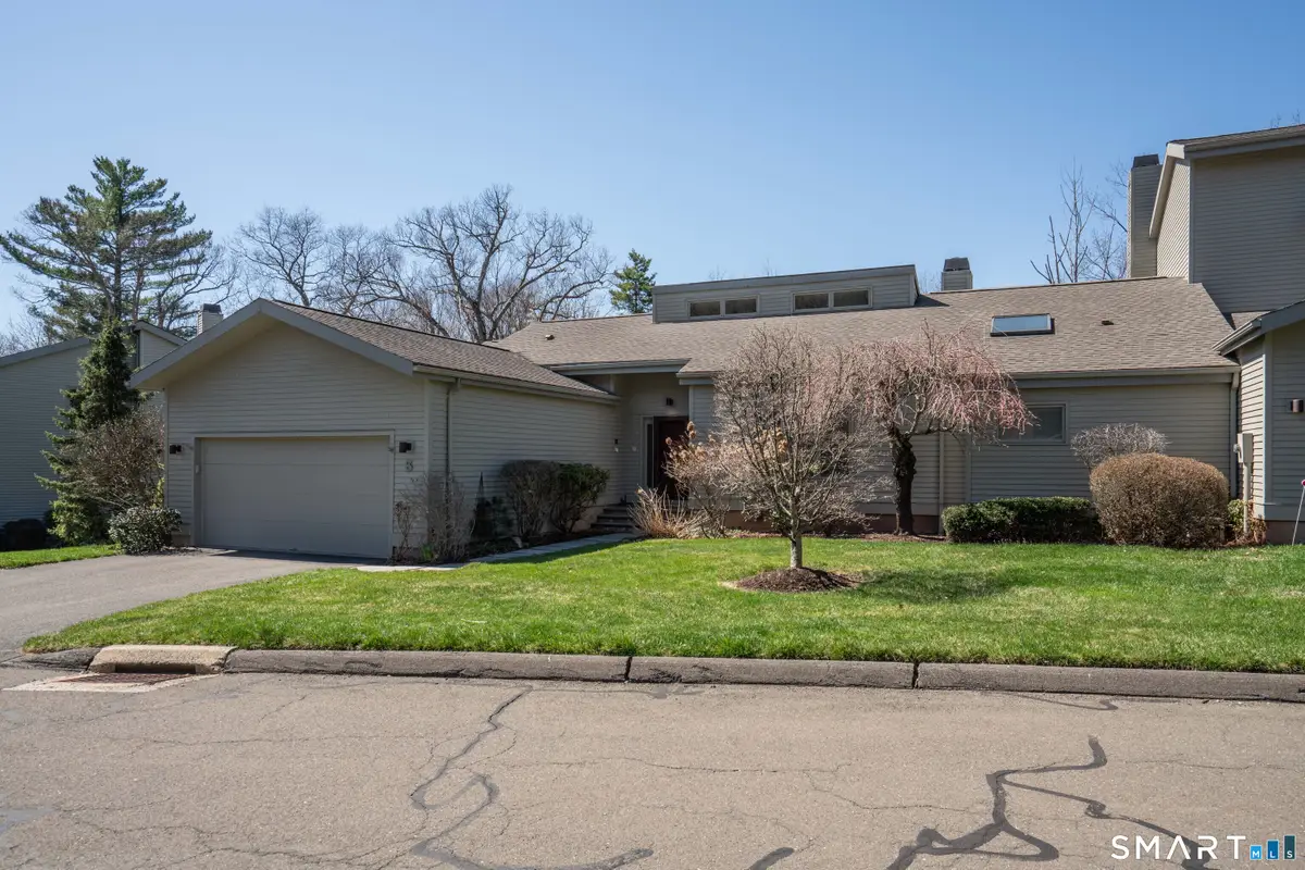 3 Shirecrest #3, Avon, CT 06001 - #1