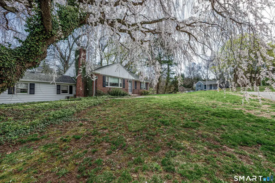 24 Norway Road, North Haven, CT 06473 - #2