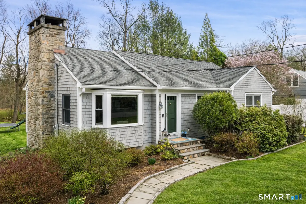 5 Iris Lane, Redding, CT 06896 - #1