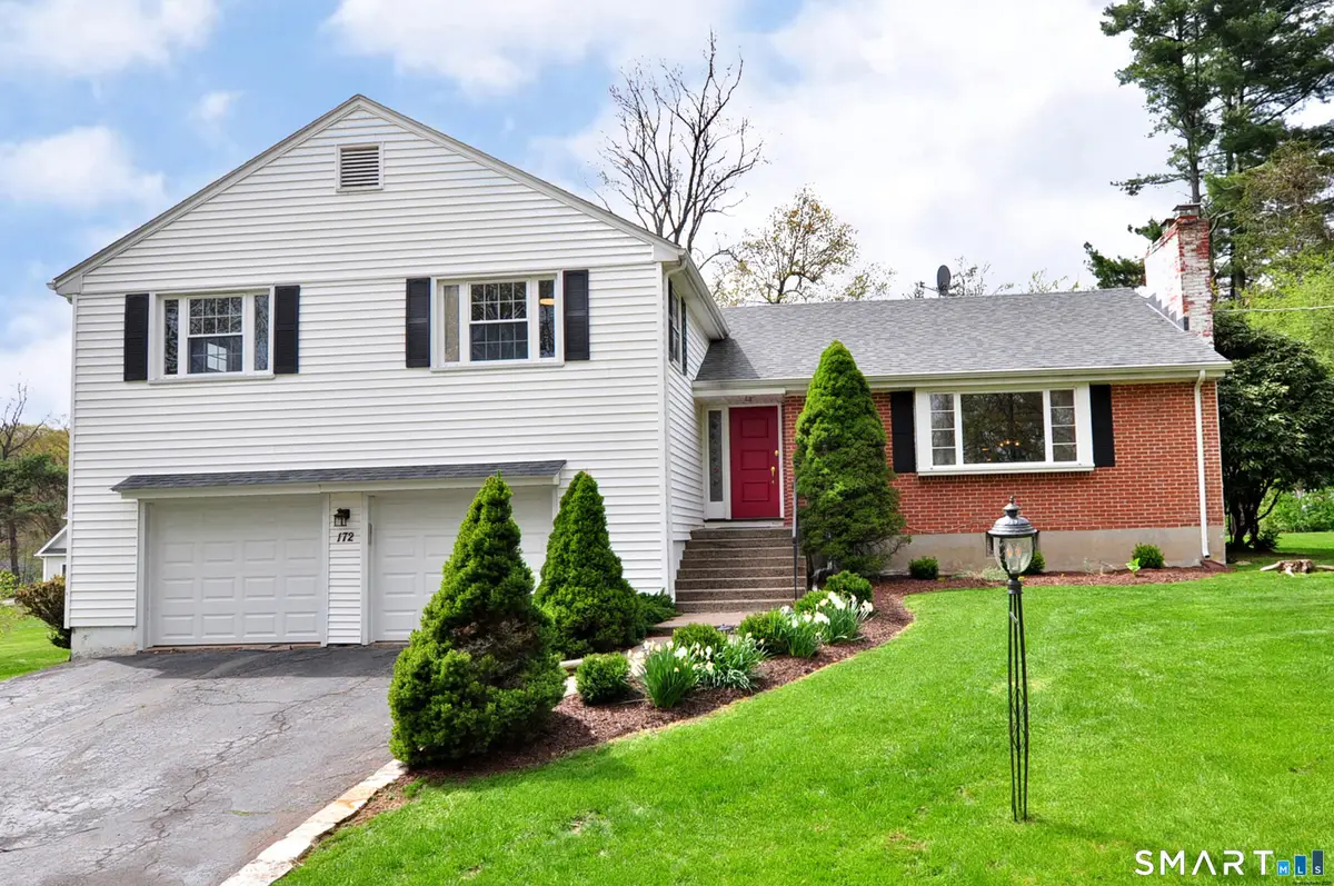 172 Hunter Drive, West Hartford, CT 06107 - #1