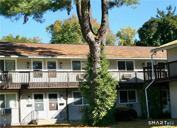 27 Bostwick Arms #27, New Milford, CT 06776