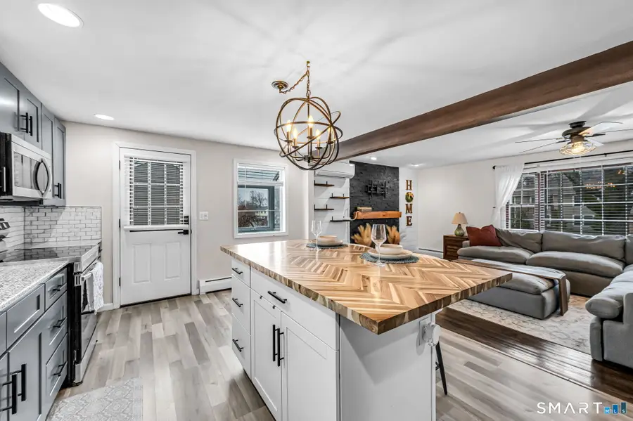 105 First Street, Suffield, CT 06078 - #3