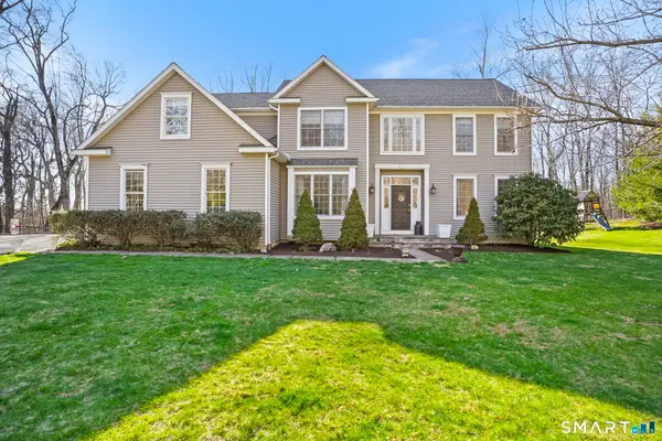 16 North Beech Tree Road, Brookfield, CT 06804