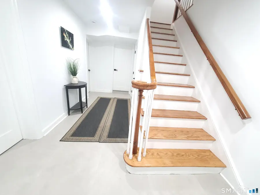 17 Woodlawn Avenue, Norwalk, CT 06854 - #2