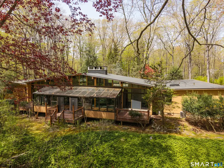 61 Ox Bow Lane, Woodbridge, CT 06525 - #3