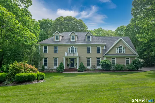 7 Caleb Court, Guilford, CT 06437