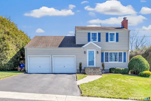 155 Blueberry Lane, Stratford, CT 06614