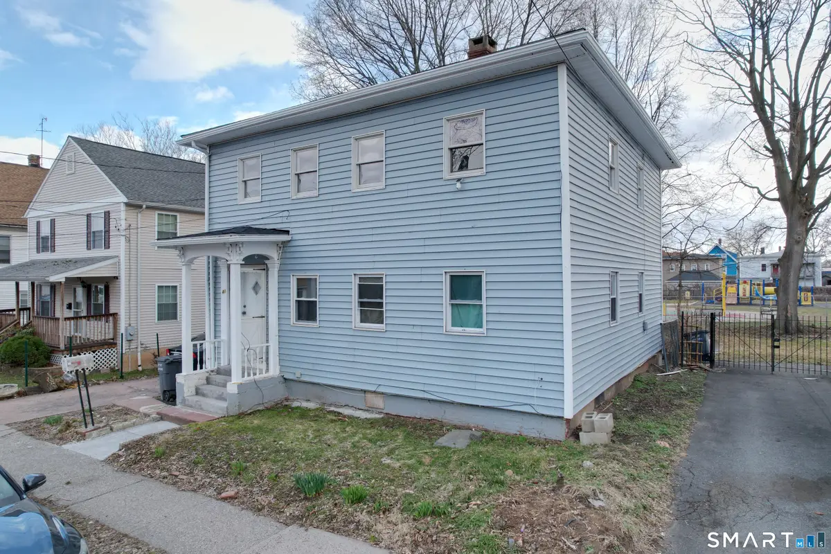41 Loomis Street, Hartford, CT 06120 - #1