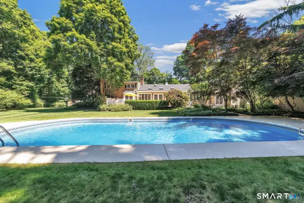 52 Mischa Hill Road, Trumbull, CT 06611