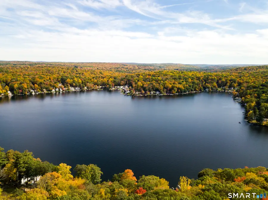 129 East Lake Street, Winchester, CT 06098 - #2