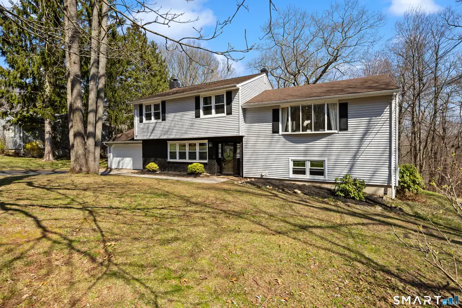 141 Old Coach Highway, Hamden, CT 06514 - #3