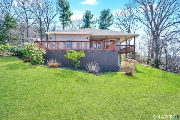 81 Lakeview Heights, Tolland, CT 06084