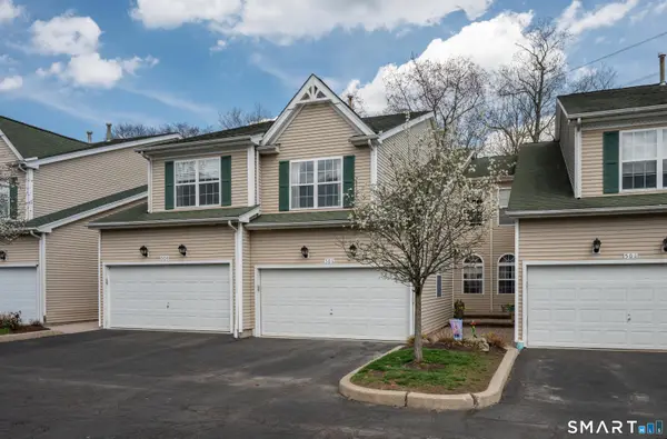506 Lexington Boulevard #506, Bethel, CT 06801