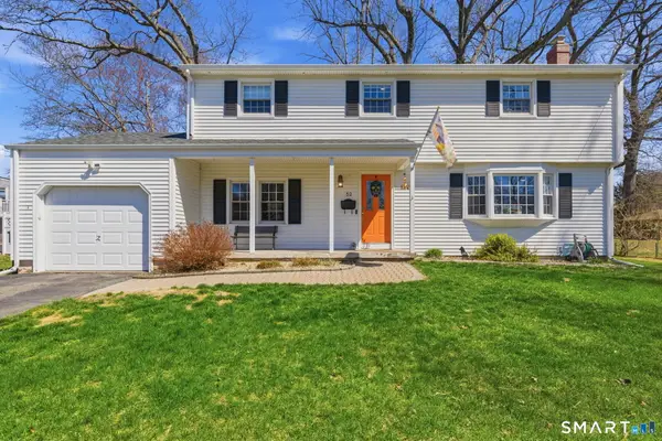 52 Briarwood Lane, East Hartford, CT 06118