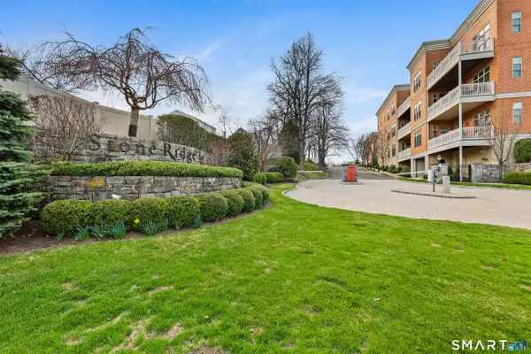 50 Stone Ridge Way #2A, Fairfield, CT 06824