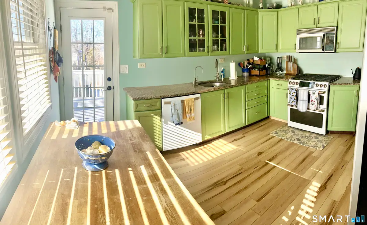 416 Lighthouse Road, New Haven, CT 06512 - #1