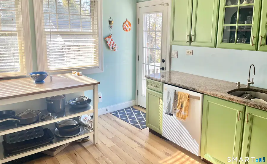 416 Lighthouse Road, New Haven, CT 06512 - #2