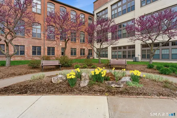 33 Mechanic Street #210, Windsor, CT 06095