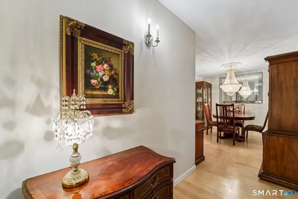 25 Forest Street #6L, Stamford, CT 06901