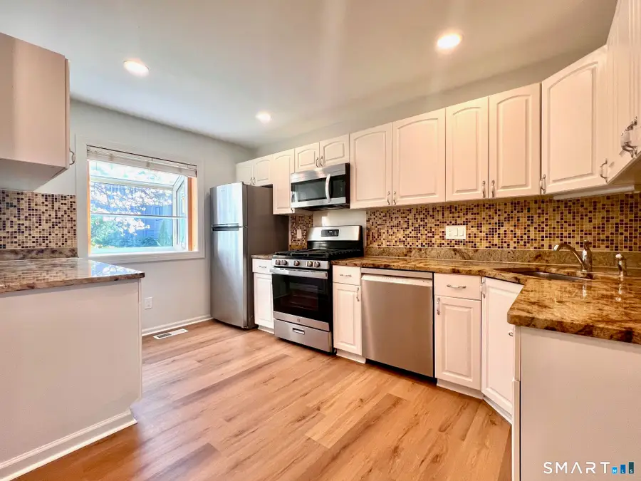 320 Strawberry Hill Avenue #16, Stamford, CT 06902 - #3