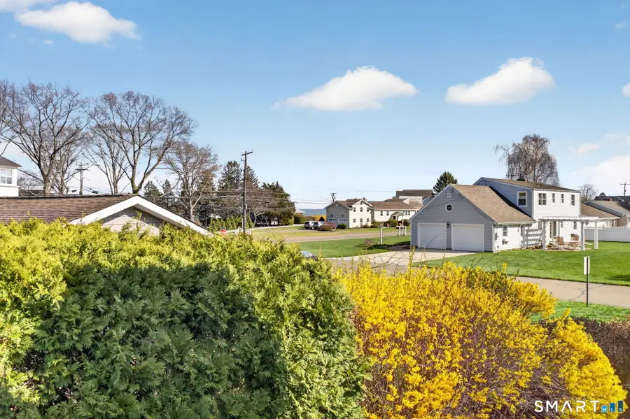 4 Fenwood Lane, Old Saybrook, CT 06475 - #3
