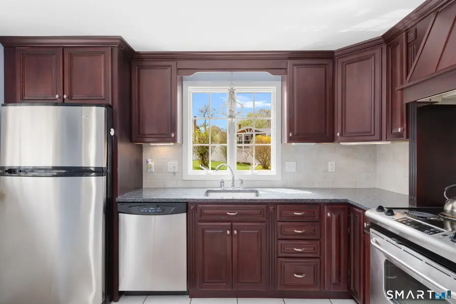 390 Mansfield Avenue, Willimantic, CT 06226 - #3