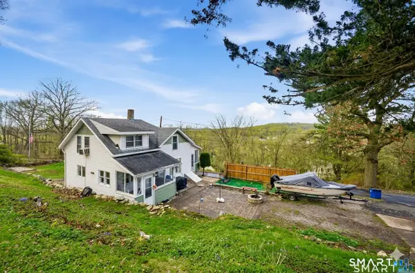 17 Spruce Street, Vernon, CT 06066