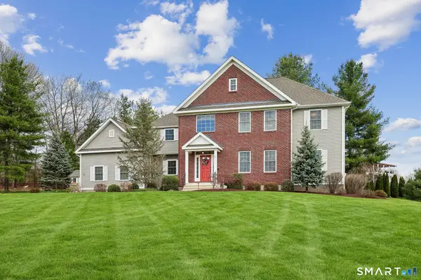 2 Gatehouse Road, Granby, CT 06035
