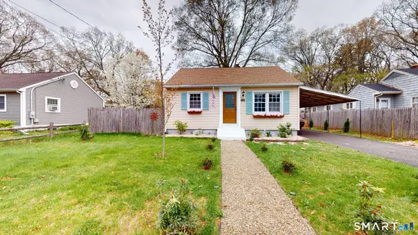 122 Deepwood Drive, Manchester, CT 06040