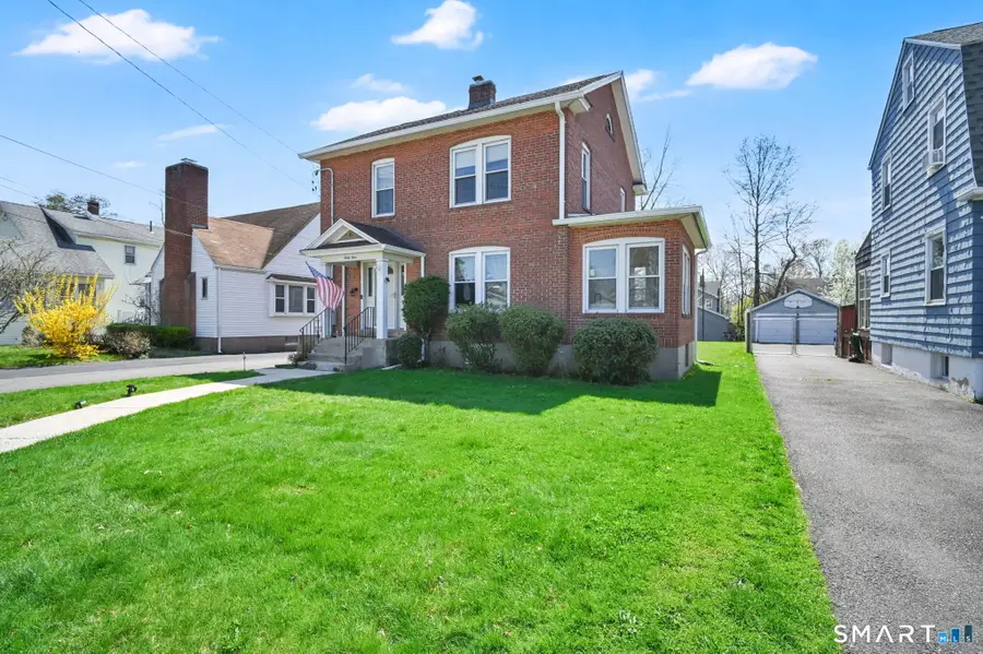 41 Saint James Street, West Hartford, CT 06119 - #3