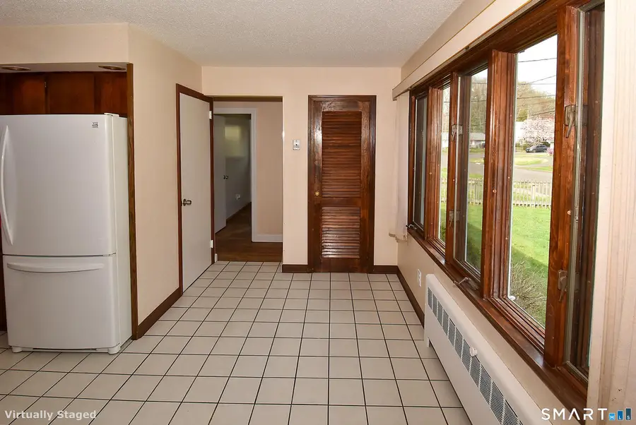 Address Withheld By Seller, East Hartford, CT 06118 - #3