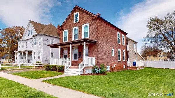 31 Suffield Street, Windsor Locks, CT 06096