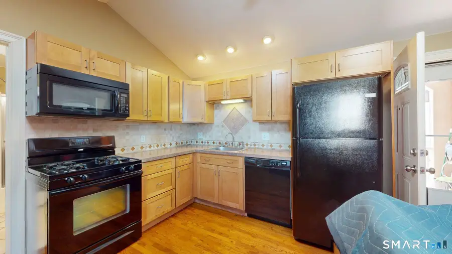 31 Suffield Street, Windsor Locks, CT 06096 - #2