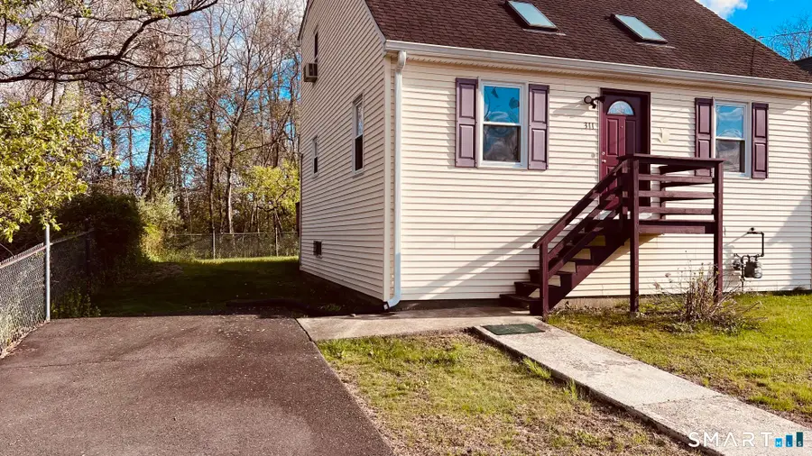 311 Alba Avenue, Bridgeport, CT 06606 - #2