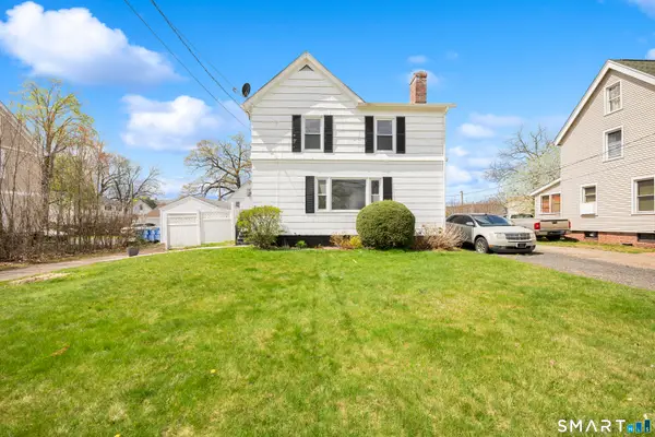 26 Foster Street, Manchester, CT 06040