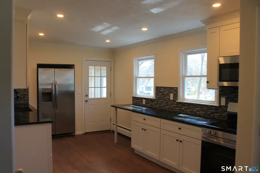 134 Sunset Street, Windsor Locks, CT 06096 - #3