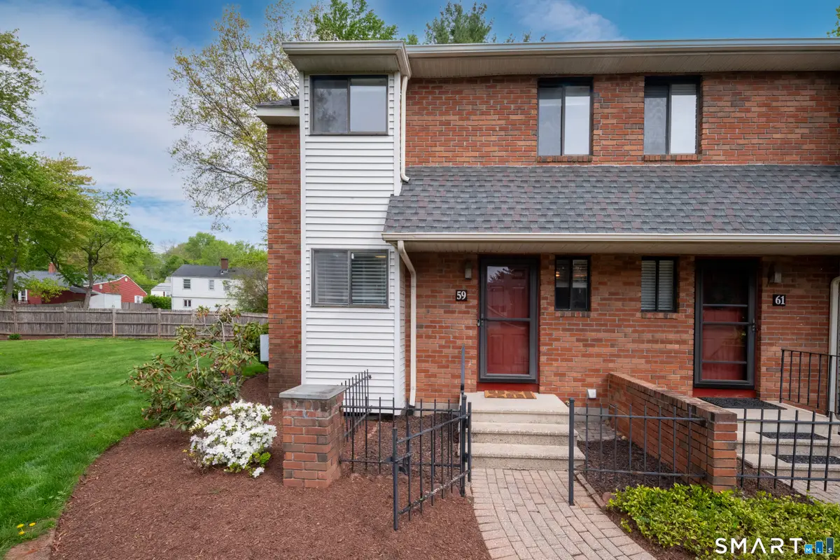 59 Danforth Lane, West Hartford, CT 06110 - #1