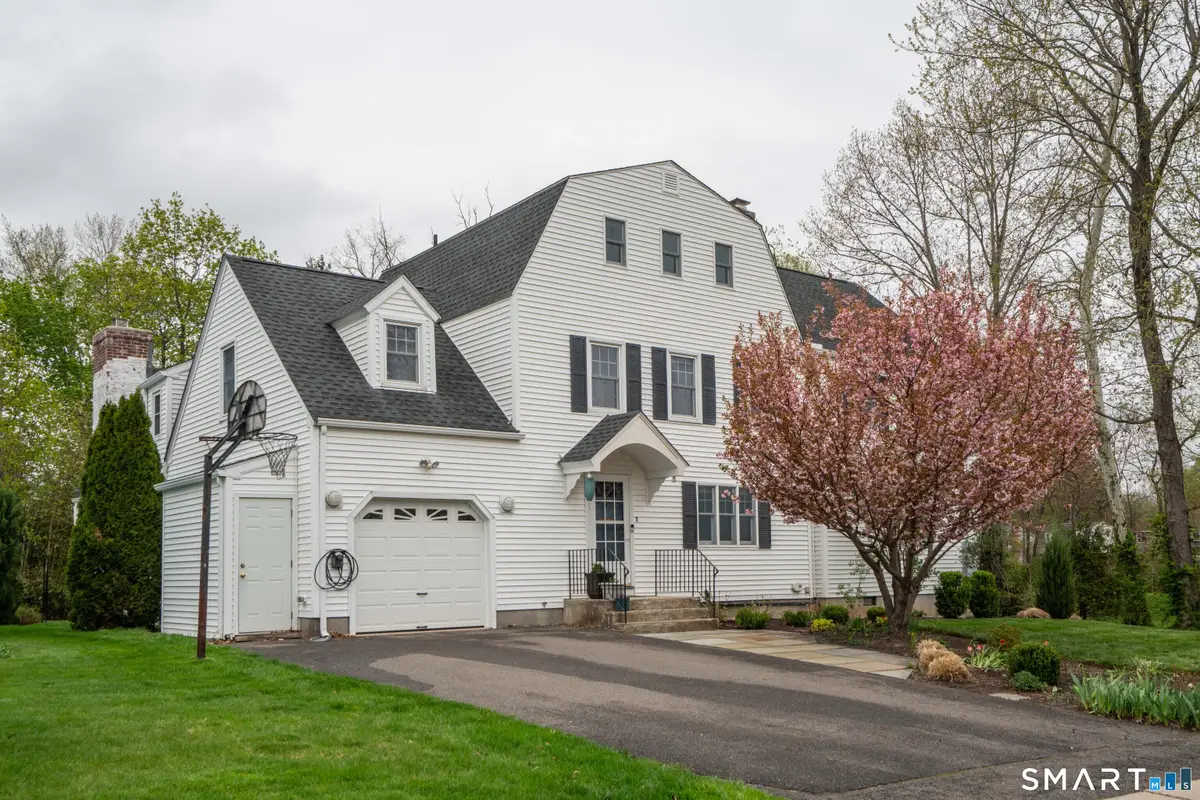 2 Linbrook Road, West Hartford, CT 06107 - #1
