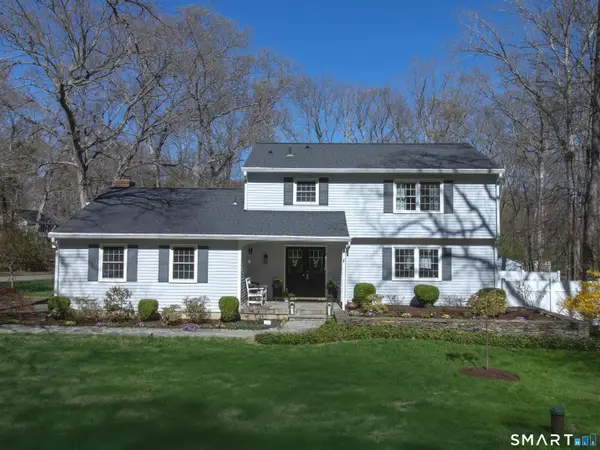 217 Stonehedge Lane, Guilford, CT 06437