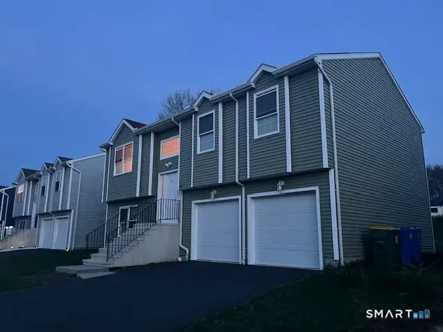 63 Yorktown Ridge, Waterbury, CT 06704 - #3