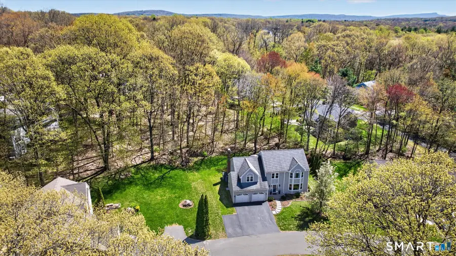 7 Village View Lane, Unionville, CT 06085 - #3