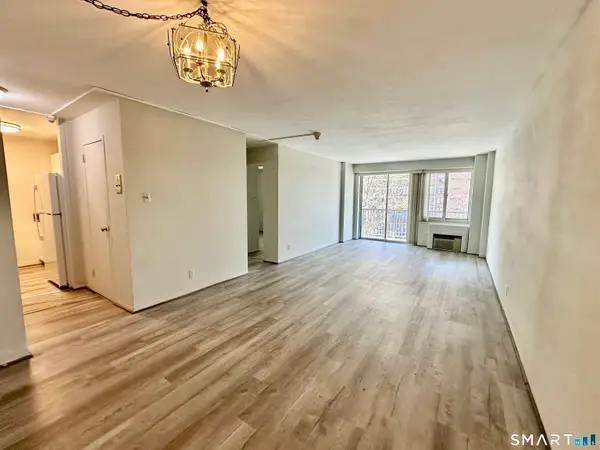 100 York Street #6A, New Haven, CT 06511