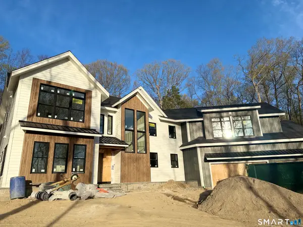 108 Old Farm Road, Weston, CT 06825