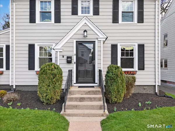 15 Ingram Street, Hamden, CT 06517
