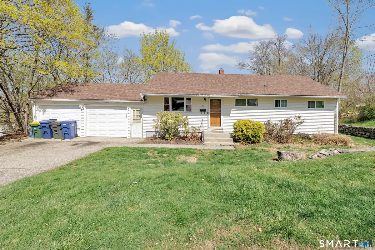 9 Alan Drive, Ansonia, CT 06401 - #1