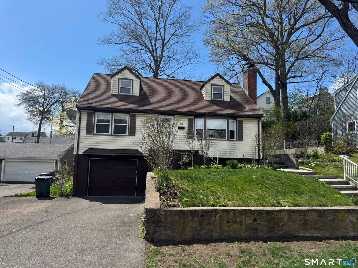 265 Greenwood Street, Bridgeport, CT 06606 - #1