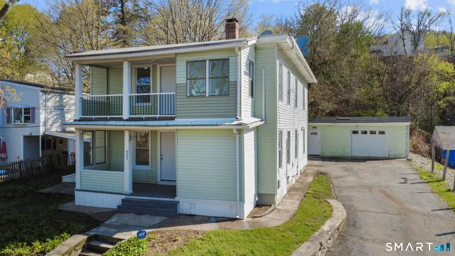 993 East Main Street, Waterbury, CT 06705 - #3
