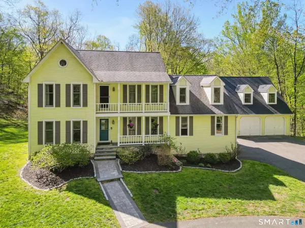 13 Aunt Pattys Lane West, Bethel, CT 06801